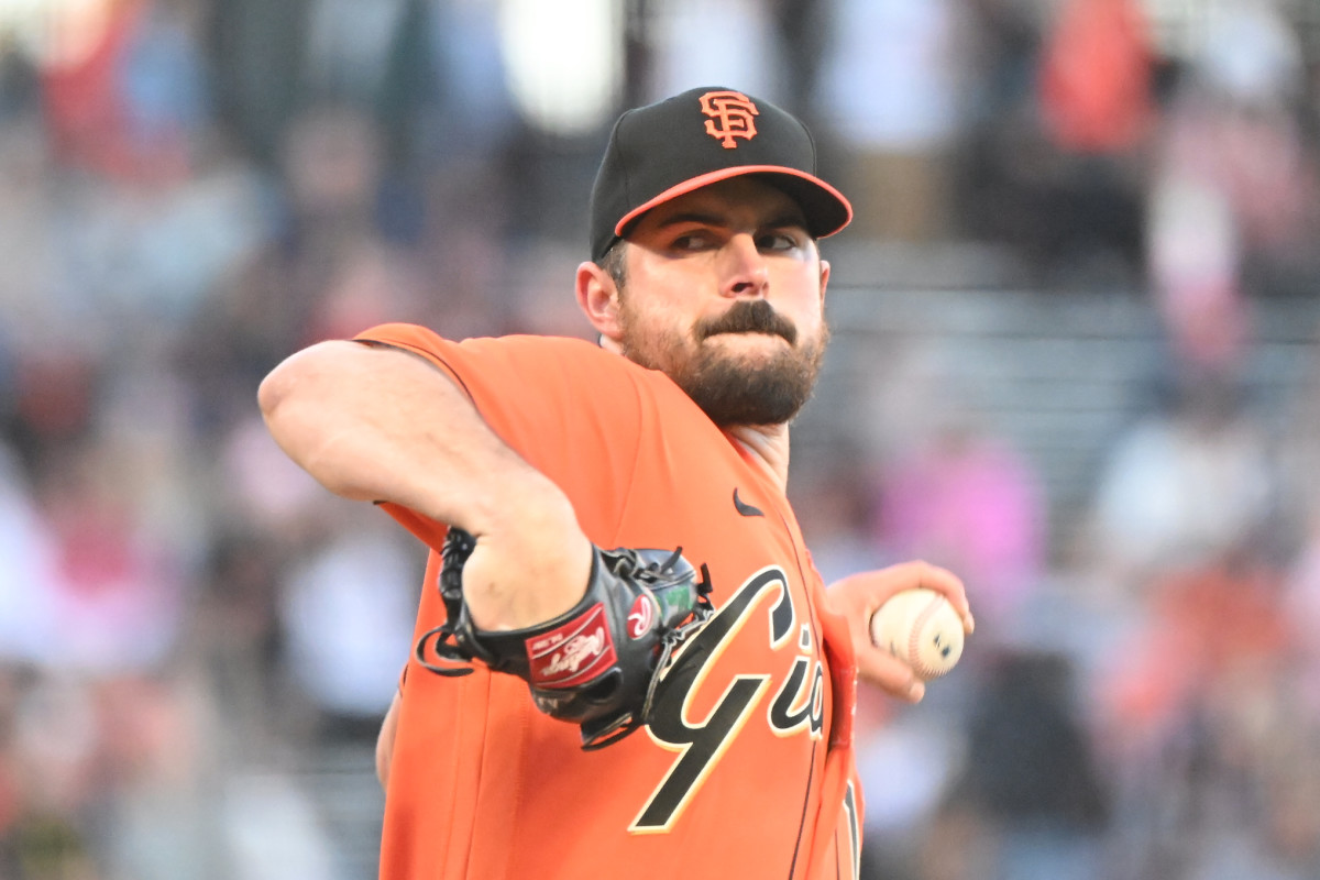 SF Giants pitcher Carlos Rodón throws a pitch. (2022)